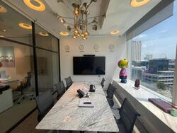 The Central (D1), Office #485689381